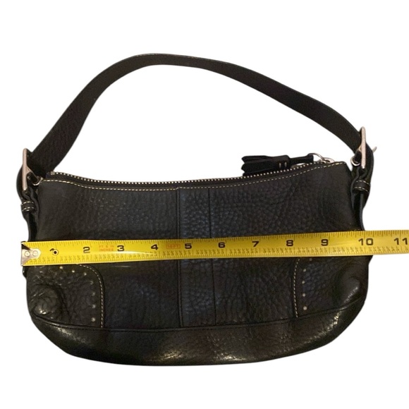 Vintage 2004 Coach Hamilton Black Grain Leather
5052 - Picture 7 of 11